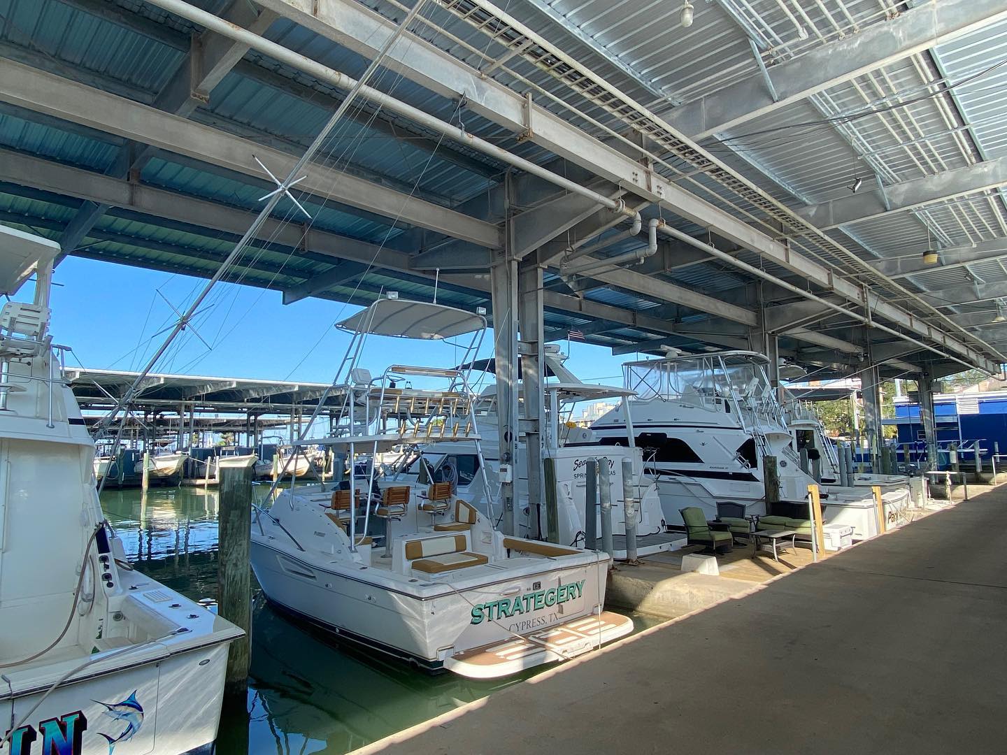 galveston yacht marina