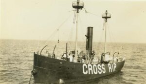 Cross Rip Lightship - history - marinalife